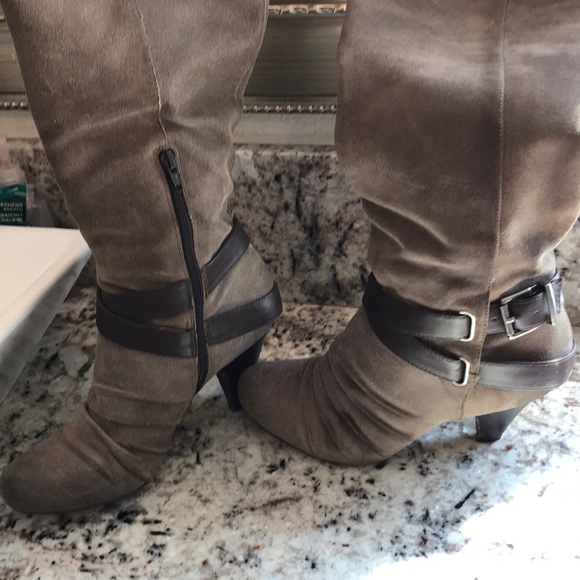 Jessica Simpson boots - Picture 4 of 6